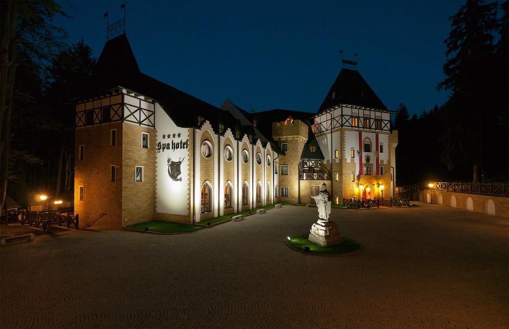Zámek Lužec Spa&Wellness Resort KLV Exterior foto